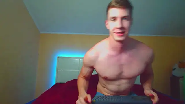 Show modela Chris_Brien na web-kameri