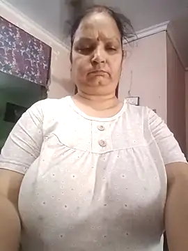 Kavya_kapoor 现场XXX聊天