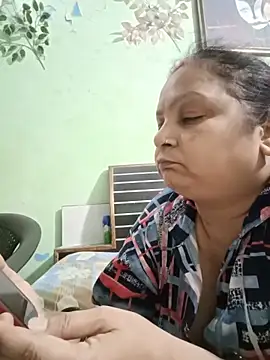 Kavya_kapoor 现场XXX聊天