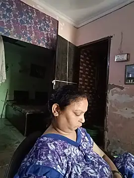 הופעת וובקאם של Kavya_kapoor
