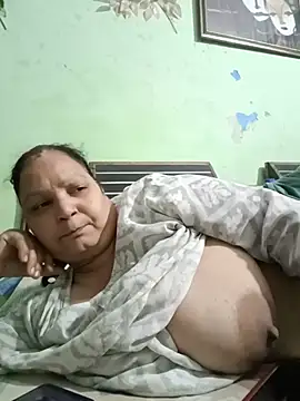 Show Webcam de Kavya_kapoor