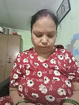 Kavya_kapoor: онлайн-секс-чат