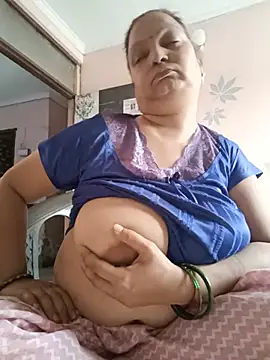 Chat +18 de Kavya_kapoor ao vivo