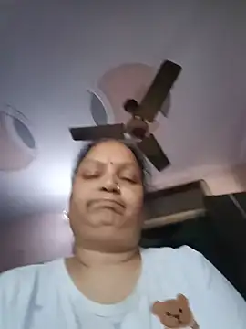 Kavya_kapoor ওয়েবক্যাম শো