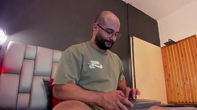 Luke__09 webcam show