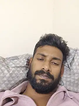 tamilcrazyboy Adlı Modelin Web Kamerası Şovu