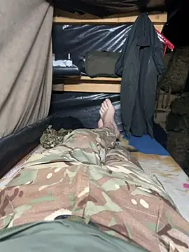 Arthur_military Webcam-Show