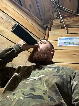 Arthur_military webcam show