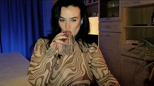 Act_avia Show in webcam