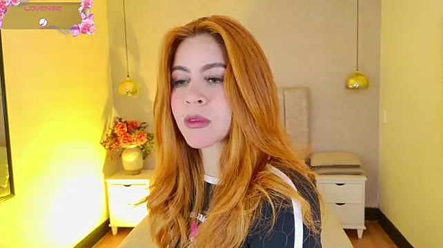 april_rousse live XXX chat