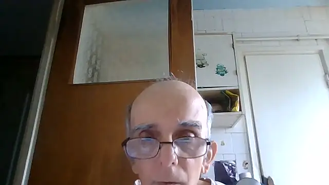 mariusica1@xhn Webbikameraesitys