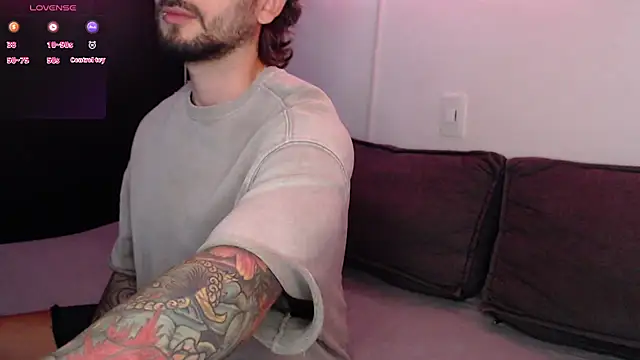 marco_allison43's Live XXX Chat