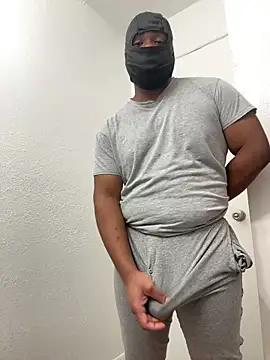 Show modela daddythiccklegg na web-kameri