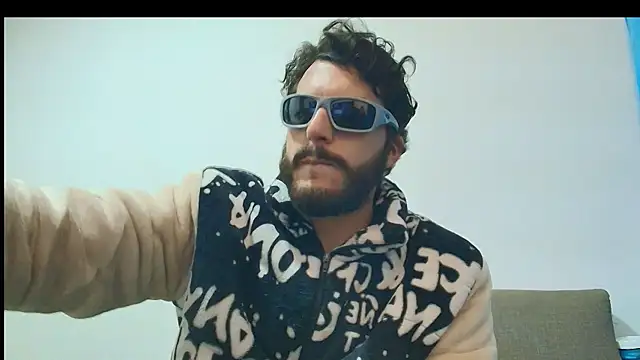 Онлайн чат XXX thomas_gun