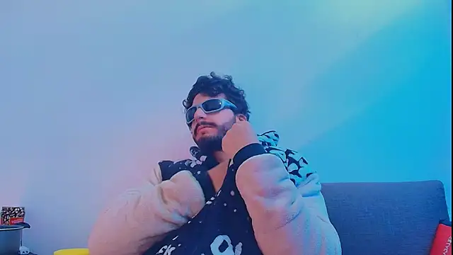 thomas_gun Chat XXX in diretta