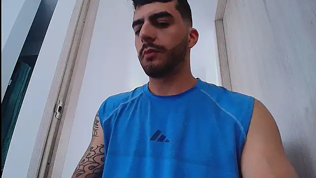 thomas_gun Live XXX-Chat