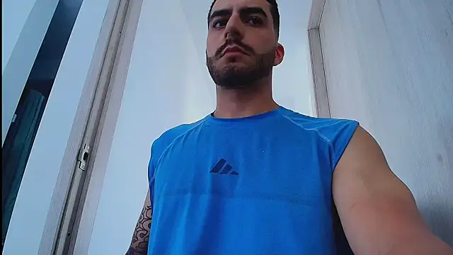Živý XXX chat thomas_gun