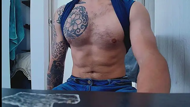 thomas_gun Adlı Modelin Web Kamerası Şovu