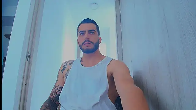 thomas_gun live XXX chat