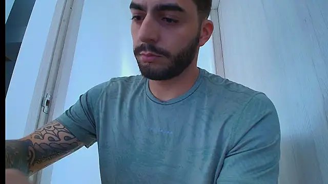 thomas_gun Show Webcam