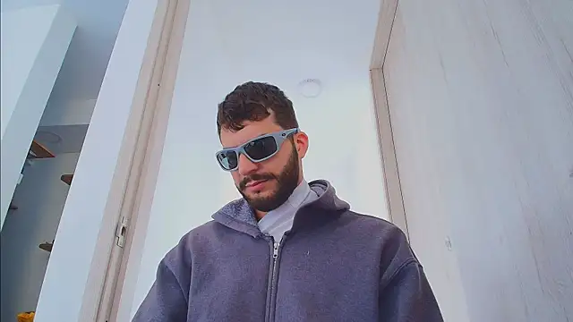 thomas_gun Live XXX-chat