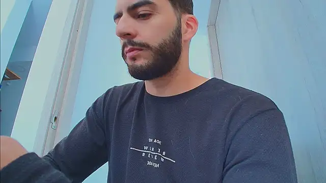 thomas_gun Adlı Modelin Web Kamerası Şovu