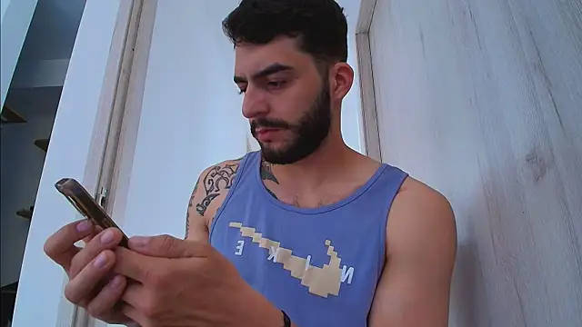 عرض كام thomas_gun