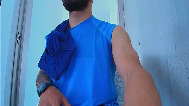 thomas_gun Adlı Modelin Canlı XXX Sohbeti