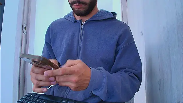 thomas_gun live XXX chat