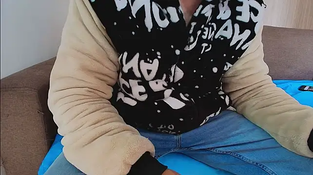 thomas_gunのウェブカメラショー