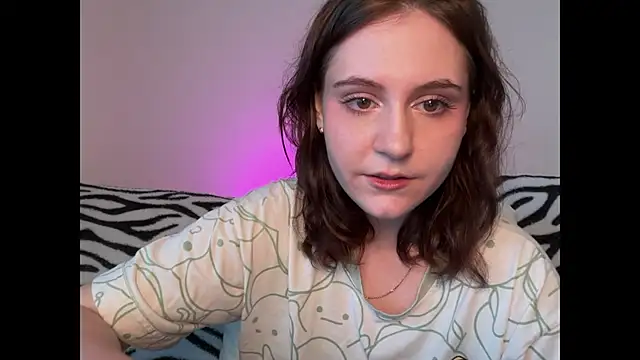 Chat XXX en directo de Diana_Flower