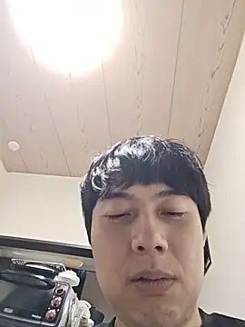 whitebriefboyのウェブカメラショー