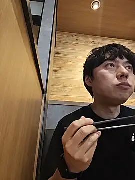 whitebriefboy 网络视讯表演