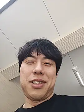 whitebriefboyのウェブカメラショー