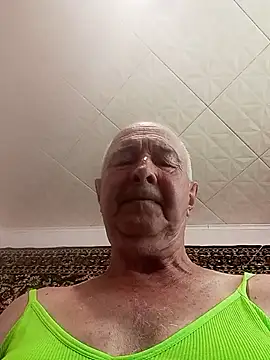 Pokazy przed kamerką – Caprron