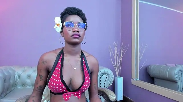 Chat XXX en directo de amber-hill