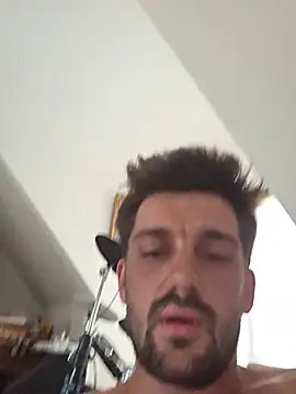 woodsy1045 Show in webcam
