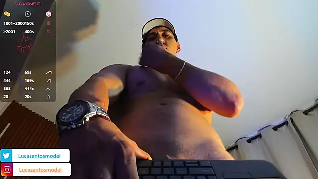 lucasanto_'s Webcam Show