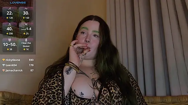 Chat +18 de mistressbikathebitch ao vivo