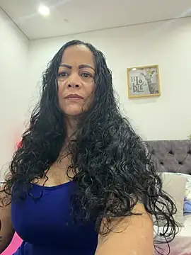 צ'אט XXX בשידור חי של valeriasexxx