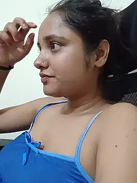 Aalia-Bhatt's Webcam Show