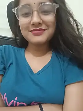 Aalia-Bhatt ওয়েবক্যাম শো