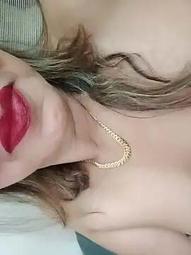 Julia_sexygirl_ 网络视讯表演