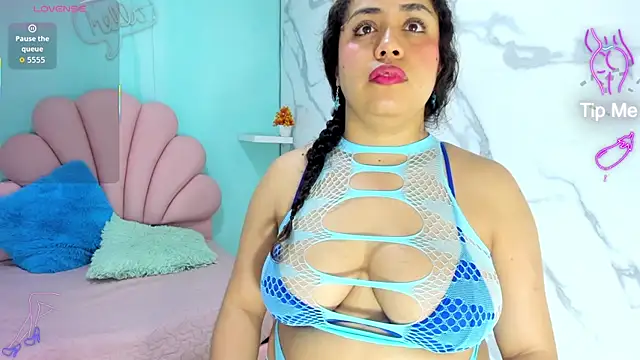 Chat +18 de cristal_horny19 ao vivo