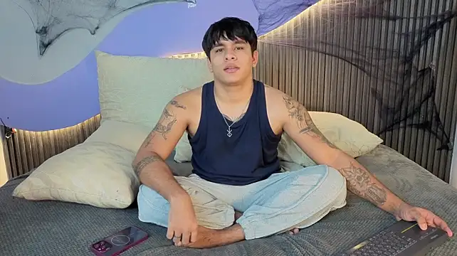 LuciferM_Star Webcam Show