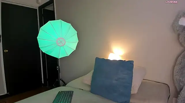 kitty_miaa Webcam show