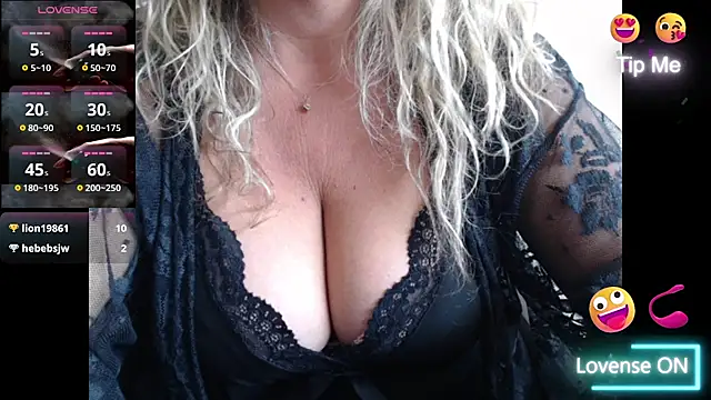 JenniLowen – Live XXX-chat