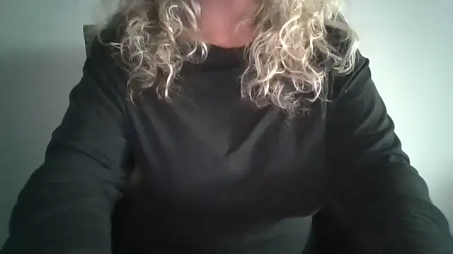 JenniLowen Live XXX-Chat