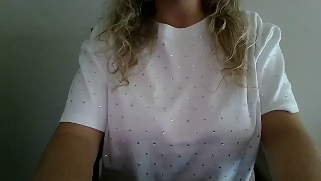 JenniLowen's Live XXX Chat