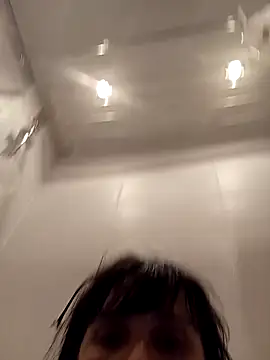 Francenia_lolis Show Webcam